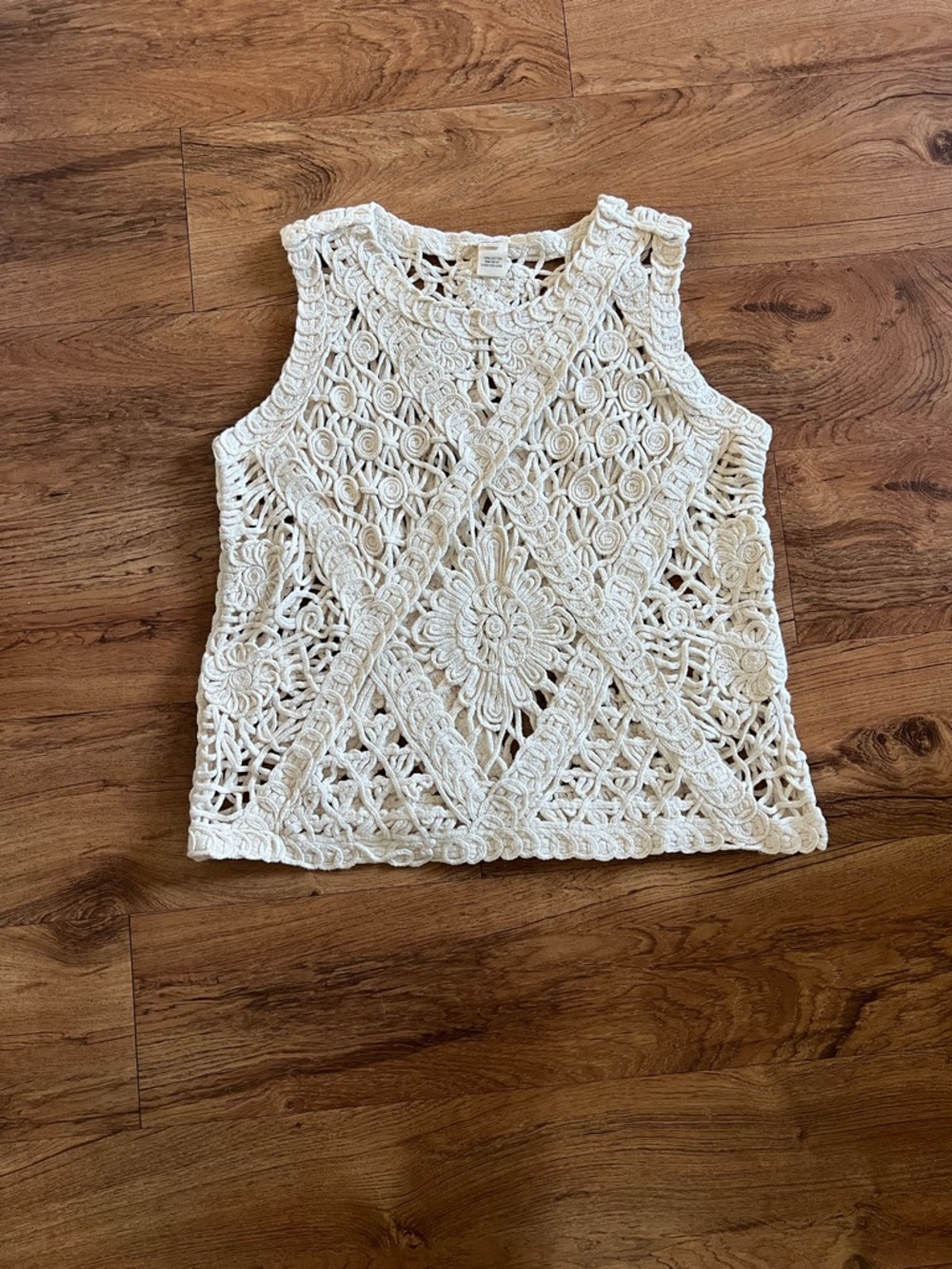 Ultra Pink Cream Crochet Lace Tank Top